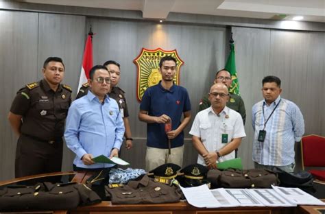Kejagung Tangkap Jaksa Gadungan yang Tipu Warga Rp4,6 .